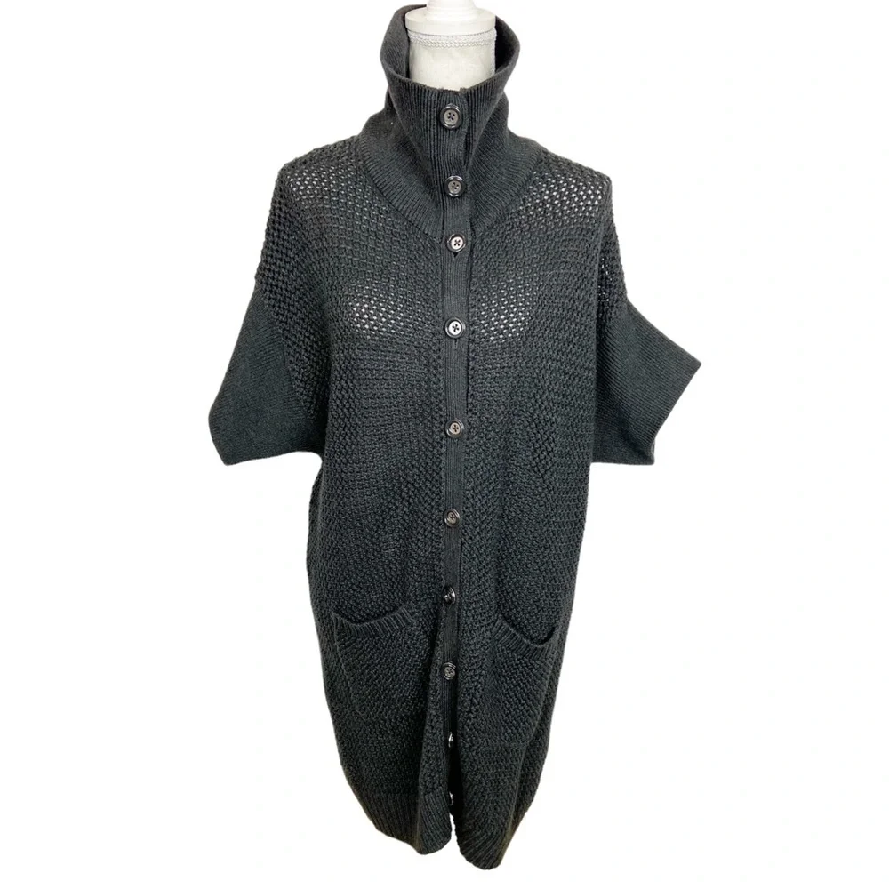BCBG Paris Grey Waffle Knit Long Cardigan Sweater Short Sleeves Size Small - Picture 2 of 9